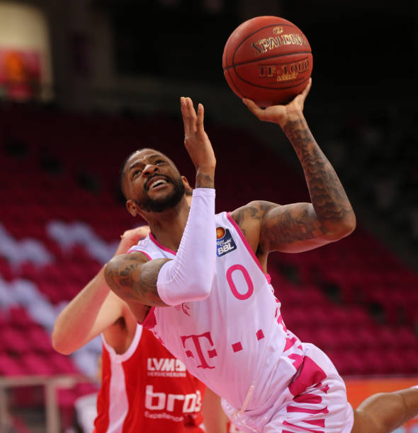 孔德的续约 孔德的续约