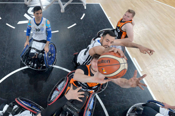 巴萨将于9 巴萨将于9