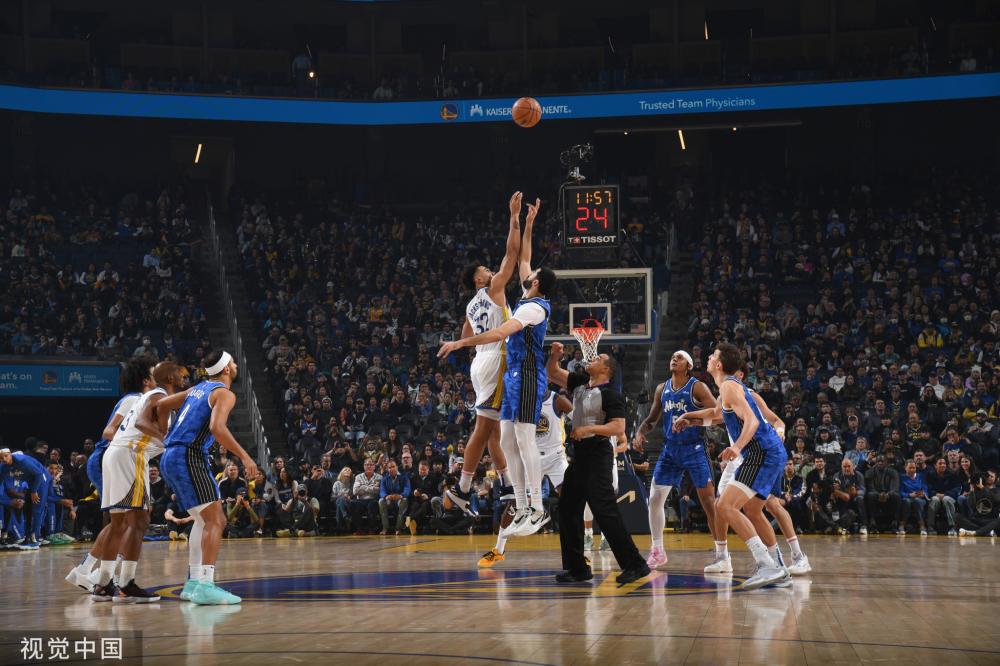 据他的上场 据他的上场