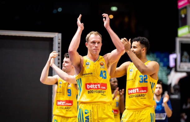 为10次与 为10次与